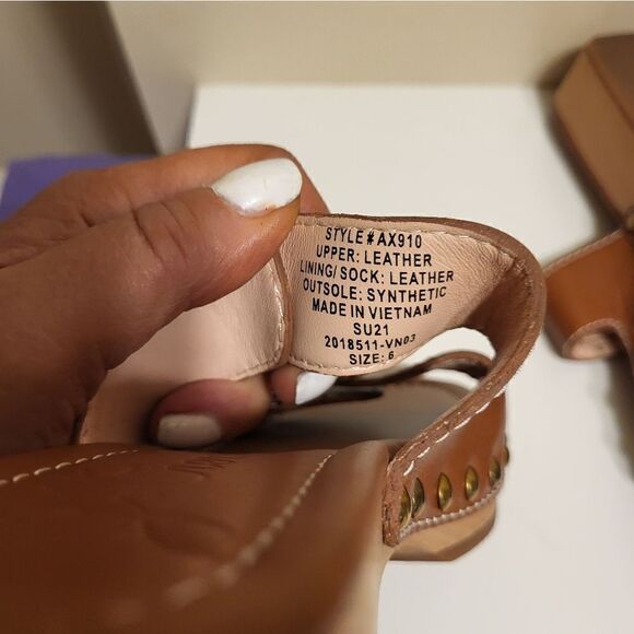 New Seychelles Los Angeles "Catch A Wave" Leather Slide Sandals Sz.6 Ret. $109 - Picture 7 of 7